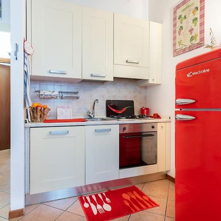 Parma Historic Center Apartment 7Min From Duomo Exterior photo