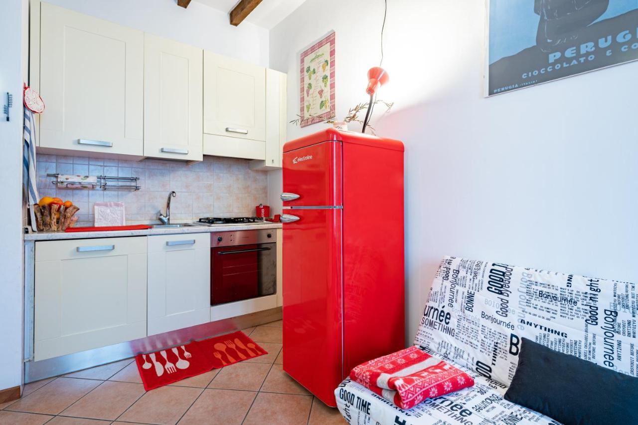 Parma Historic Center Apartment 7Min From Duomo Exterior photo